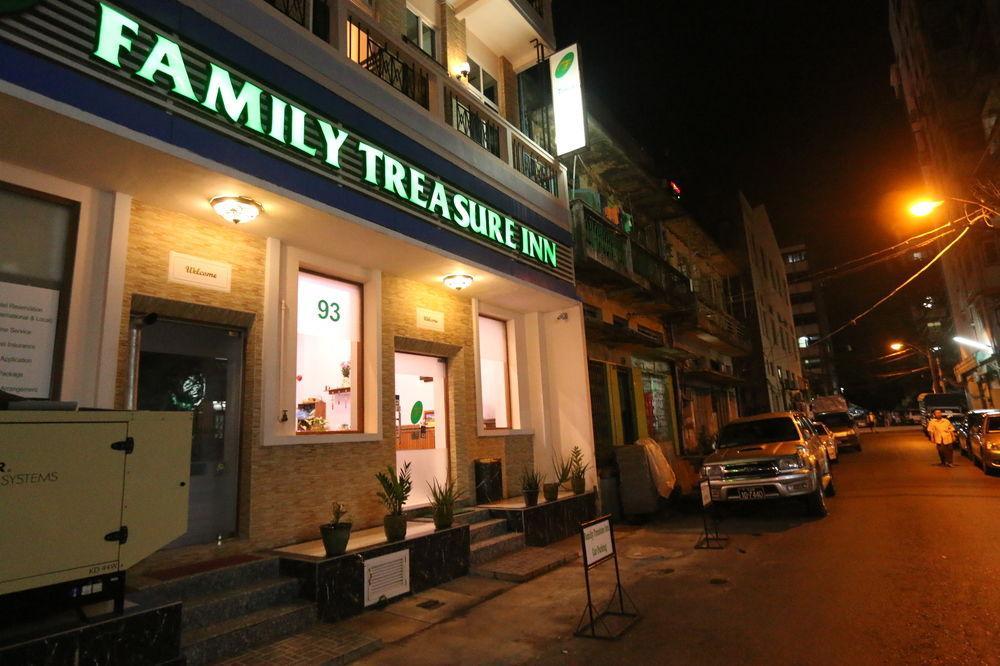 מלון Family Treasure יאנגון מראה חיצוני תמונה